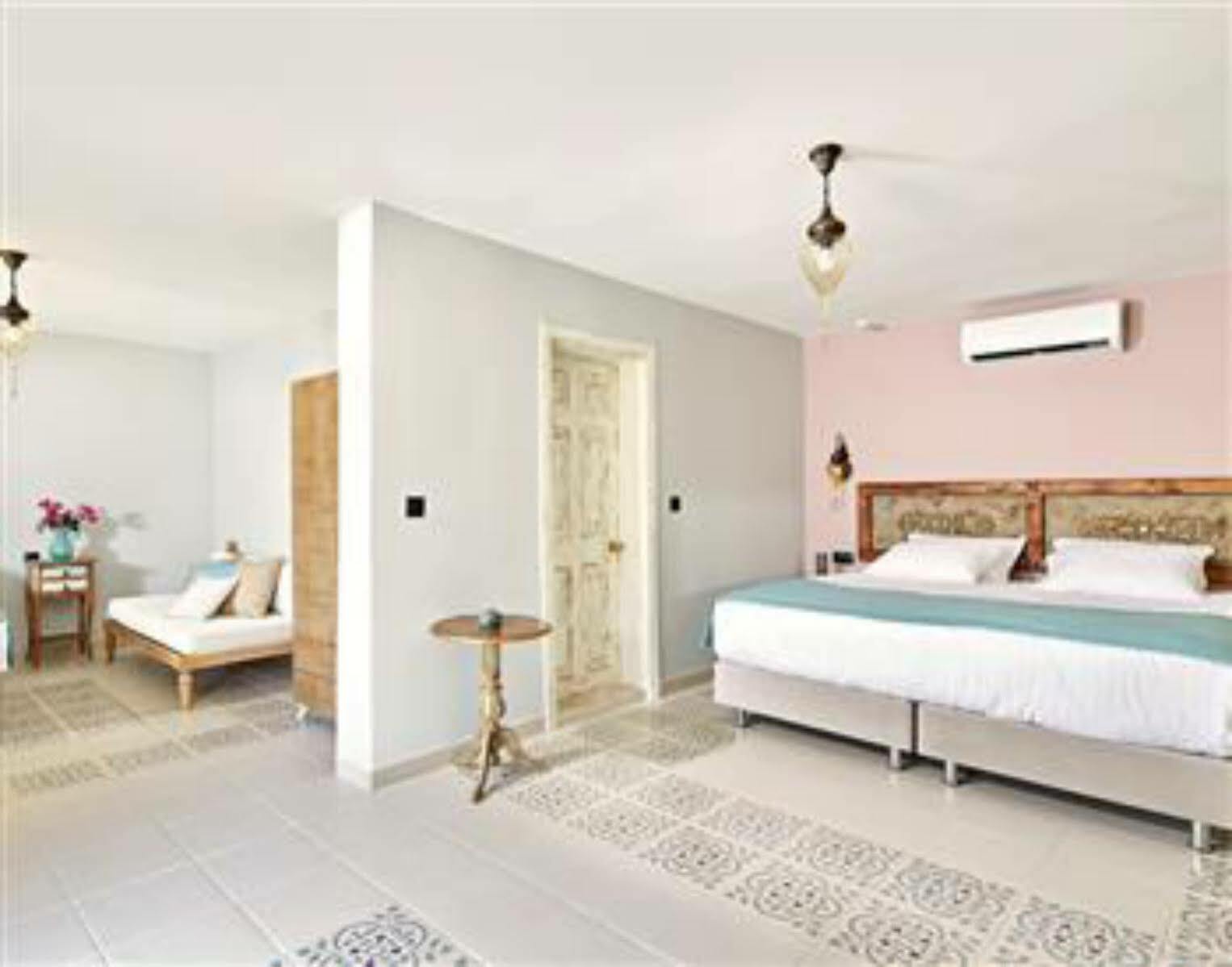 Fi Light Solto Boutique Beach Hotel セリミエ エクステリア 写真